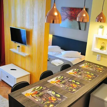 Noris Apartment *